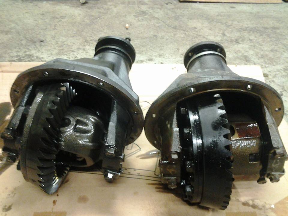 stock diff on left, lsd diff on right