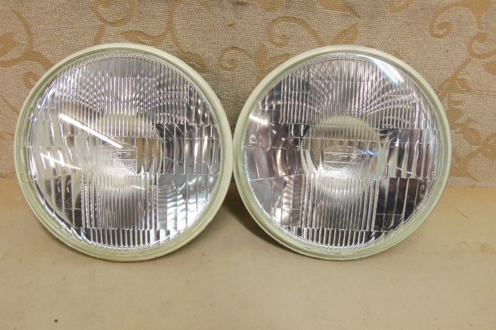 NOS rx7 headlamps part no. 813451041.jpg