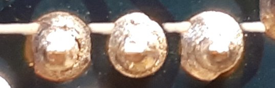 Dry joint 2SD571 Clarion E930.jpg