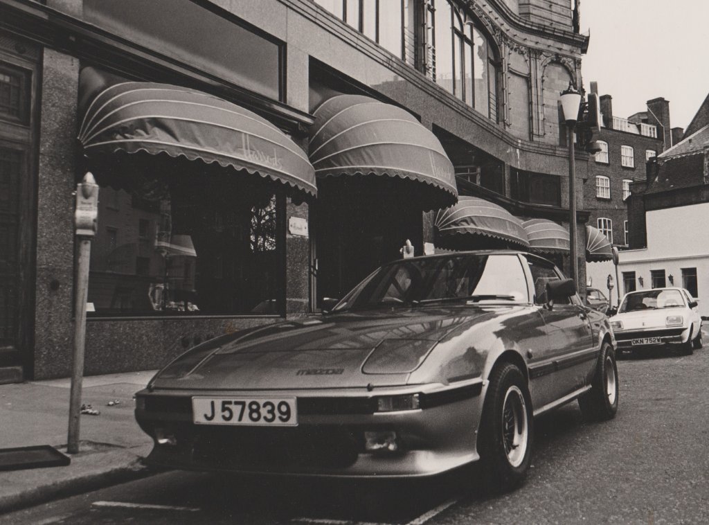 Mazda Harrods.jpg